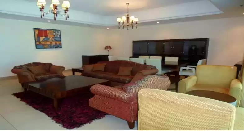 yerleşim Hazır Mülk 3 yatak odası F/F Apartman  kiralık içinde Al Sadd , Doha #11730 - 1  image 